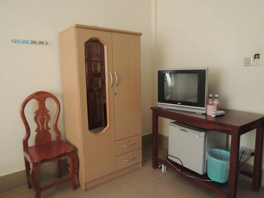 Shang Hai Guesthouse Battambang Oda fotoğraf