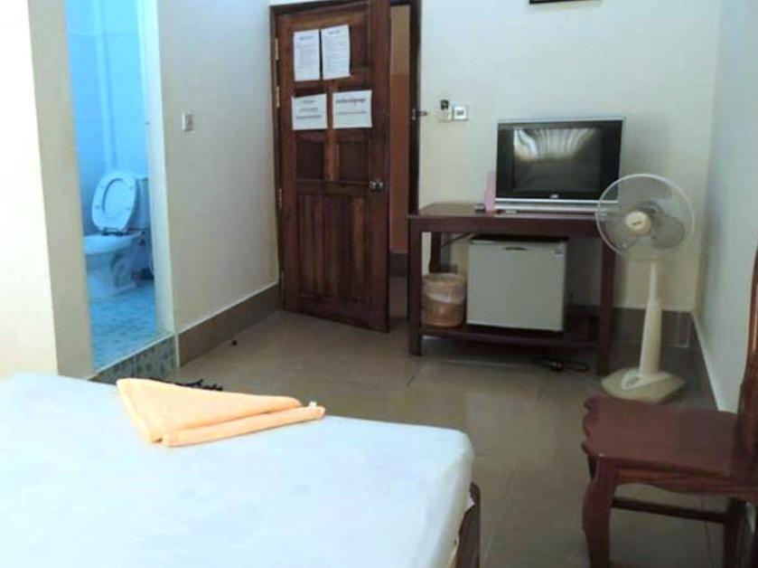 Shang Hai Guesthouse Battambang Dış mekan fotoğraf